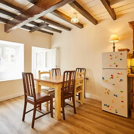 Host & - Ward Tatil Evi